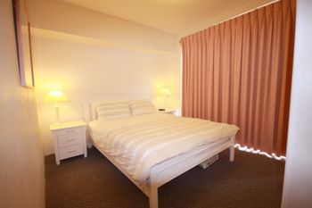 Radburn Unit 2 17 Ondine Close - Accommodation Directory 5