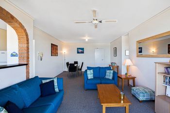 Triview Unit 10 1 Mitchell Street - Accommodation Directory 6