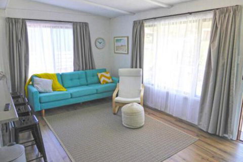 The Relax Shack At Culburra Beach Sleeps 7 - Accommodation Directory 5