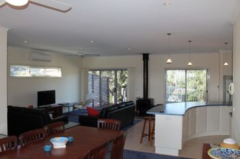 Redrocks Retreat - Accommodation Directory 3