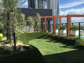 Next To Victoria Market CBD - Accommodation Directory 5