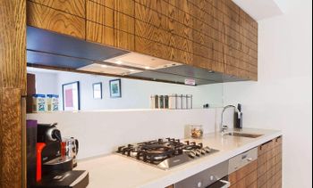 Smart Modern In St. Kilda - Accommodation Directory 2