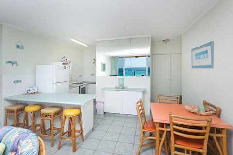 Ebbtide Unit 07 - Accommodation Directory 5