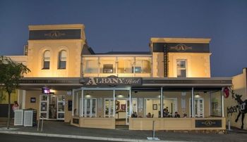 Albany Hotel - Accommodation Directory 4