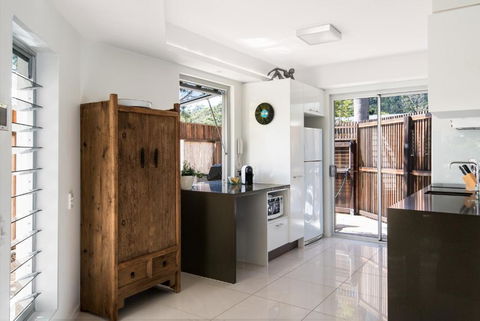Park Cove - Accommodation Directory 1