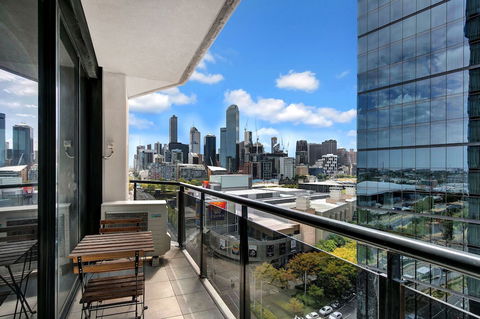 MJ Shortstay Whiteman St Apartments - Accommodation Directory 5