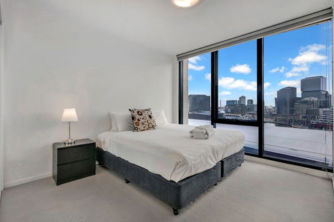MJ Shortstay Whiteman St Apartments - Accommodation Directory 3