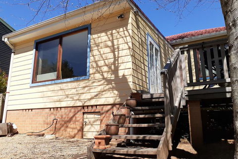 Arcadia Cottage - Accommodation Directory 3