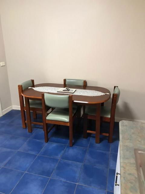 Jadan Cottages - Accommodation Directory 5