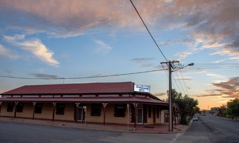 Daydream Motel And Apartments - Accommodation Directory 2