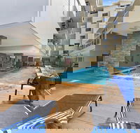 Redvue Apartments - Accommodation Directory