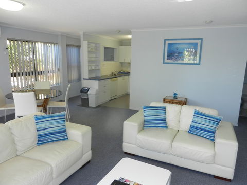 Kalua Holiday Apartments - Accommodation Directory 4