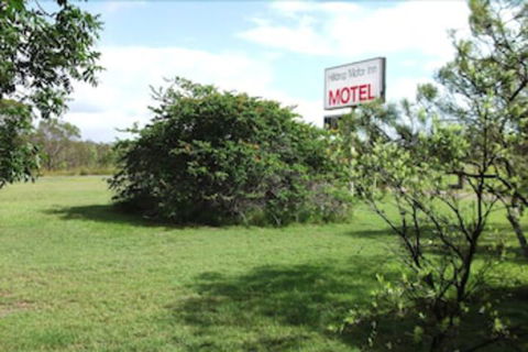 Hilldrop Motor Inn - Accommodation Directory 4
