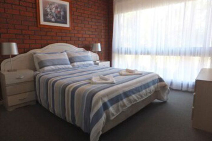 Lake Bunga VIC Accommodation Directory