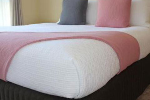 Bicheno S Ocean View Retreat - Accommodation Directory 7