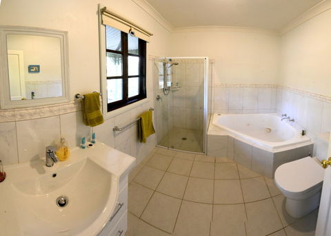 St Helens Country Cottages - Accommodation Directory 5