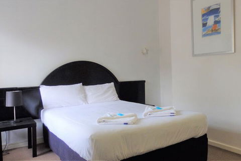 Blue Pacific Motel Swansea - Accommodation Directory 4