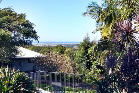 Alstonville Country Cottages - Accommodation Directory 1