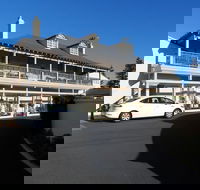 The Clifton  Grittleton Lodge - Accommodation Directory