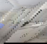 Brighton on Broadwater Shores - Accommodation Directory