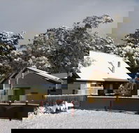 Derwent Bridge Chalets  Studios - Accommodation Directory