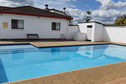 Espana Motel - Accommodation Directory 4