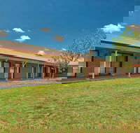 Bushmans Motor Inn - Accommodation Directory
