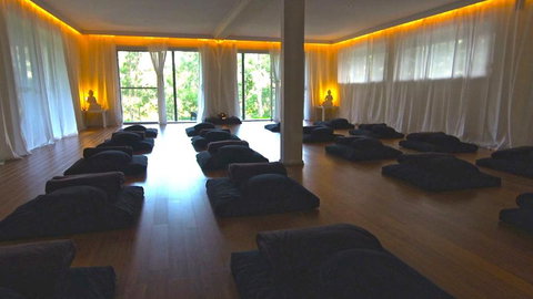 Yanada - Accommodation Directory 5