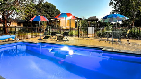 Castle Creek Motel - Accommodation Directory 4
