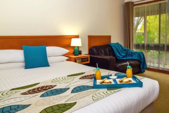 Coolamon NSW Accommodation Directory
