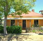 Cooma Cottage - Accommodation Directory