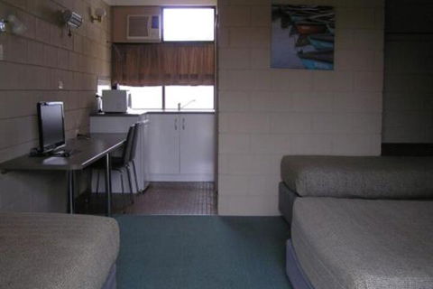 Dongara Old Mill Motel - Accommodation Directory 7