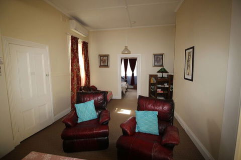 Olinda Country Cottages - Accommodation Directory 3