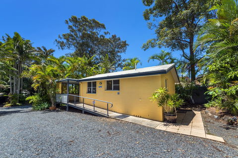 Safety Beach Ocean Bungalows - Accommodation Directory 3