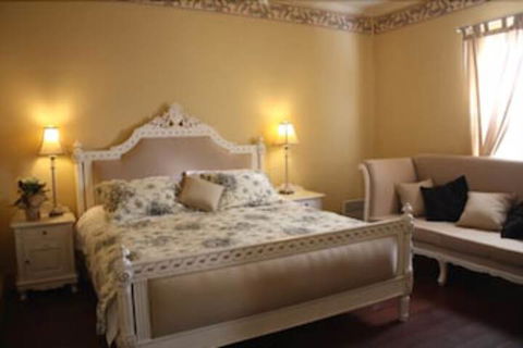 Collingrove Homestead - Accommodation Directory 6