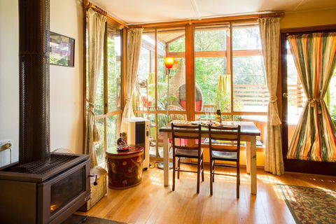Arcadia Cottages - Accommodation Directory 3
