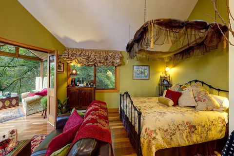 Arcadia Cottages - Accommodation Directory 5