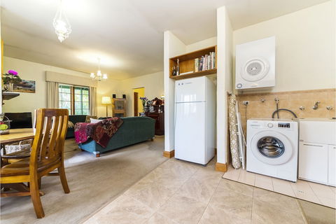 Country Pleasures B&B - Accommodation Directory 1