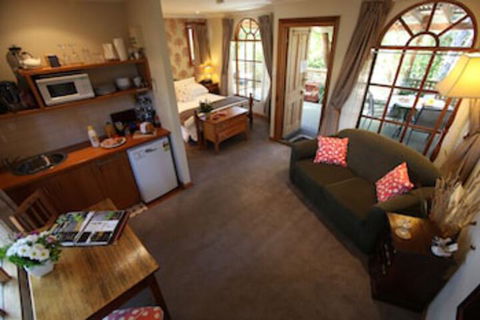 Amble At Hahndorf - Accommodation Directory 0