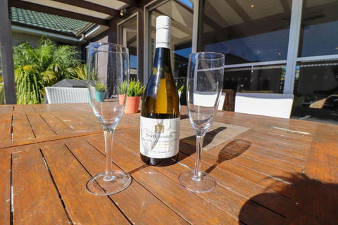 Surfside - Accommodation Directory 5