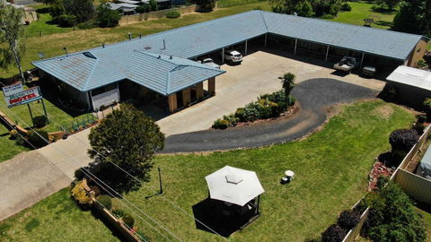 Jillaroo Motor Inn - Accommodation Directory 5