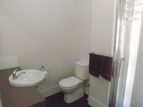 Derby Lodge - Accommodation Directory 3