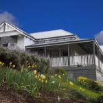 House On The Hill Bed & Breakfast - Accommodation Directory 0