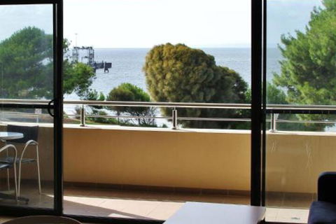 Pier Number 10 - Accommodation Directory 0