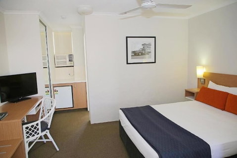 D'arcy Arms Motel - Accommodation Directory 6