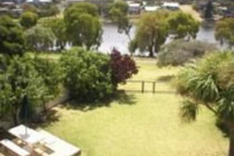 Bluewaters Apartments Ocean Grove - Accommodation Directory 2