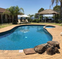 Capricorn Motor Inn - Accommodation Directory