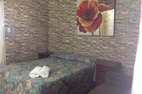 Ayr Max Motel - Accommodation Directory 6