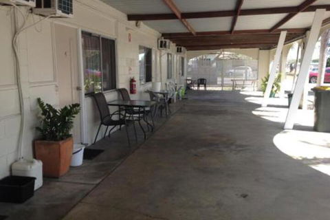 Ayr Max Motel - Accommodation Directory 5