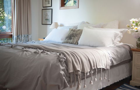 Woolrich Historic Garden Cottage - Accommodation Directory 6
